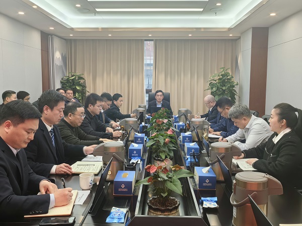 王思軍在省城市更新等三家公司重點工作推進會上強調(diào)要以新作風(fēng)、新?lián)?dāng)，實現(xiàn)新發(fā)展